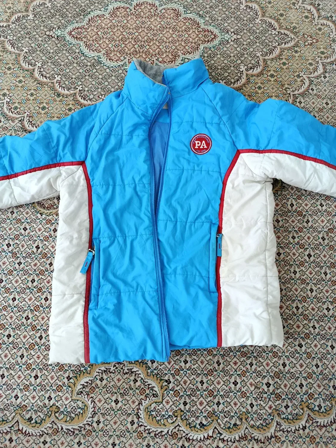 فروش تعدادی کابشن|لباس|قائن, |دیوار