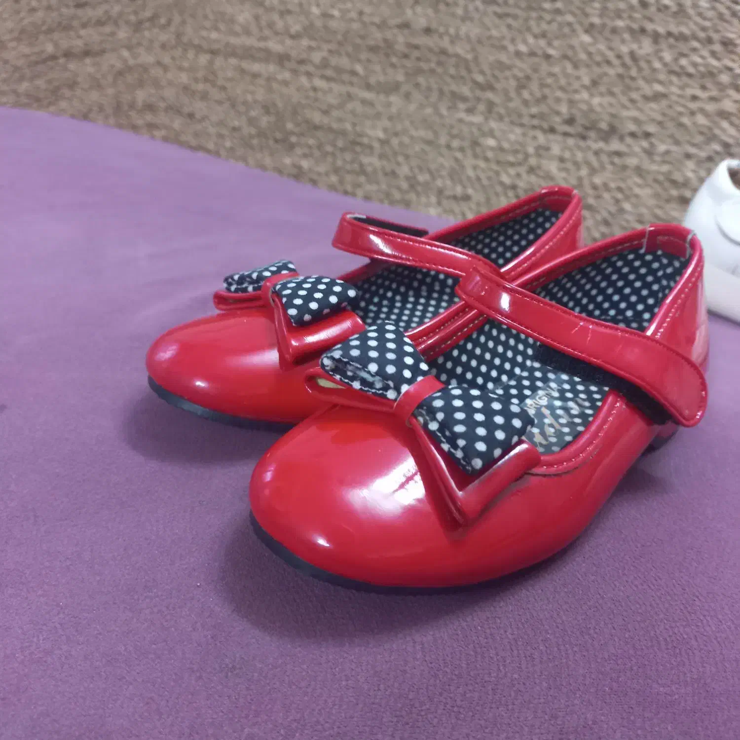 کفش و لباس بچگانه|کفش و لباس بچه|قم, زند آباد|دیوار