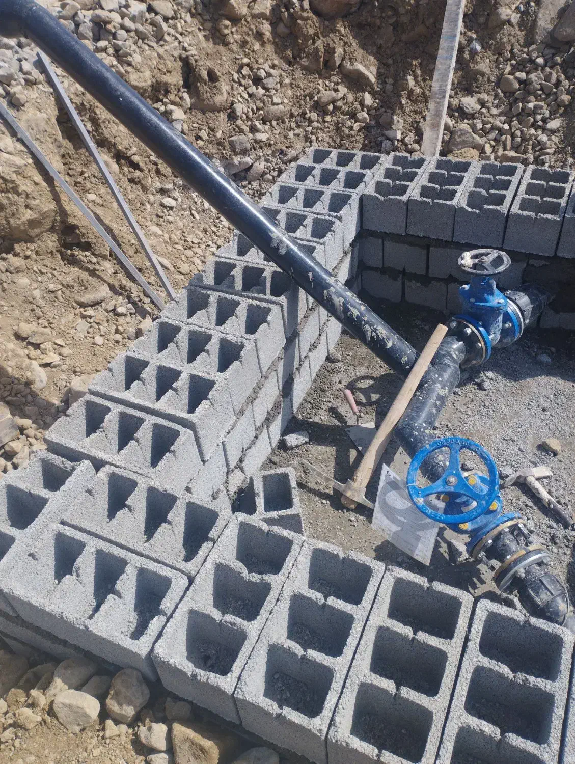 خدمات دیوار چینی جوشکاری و بنایی ساختمان|خدمات پیشه و مهارت|اردبیل, |دیوار