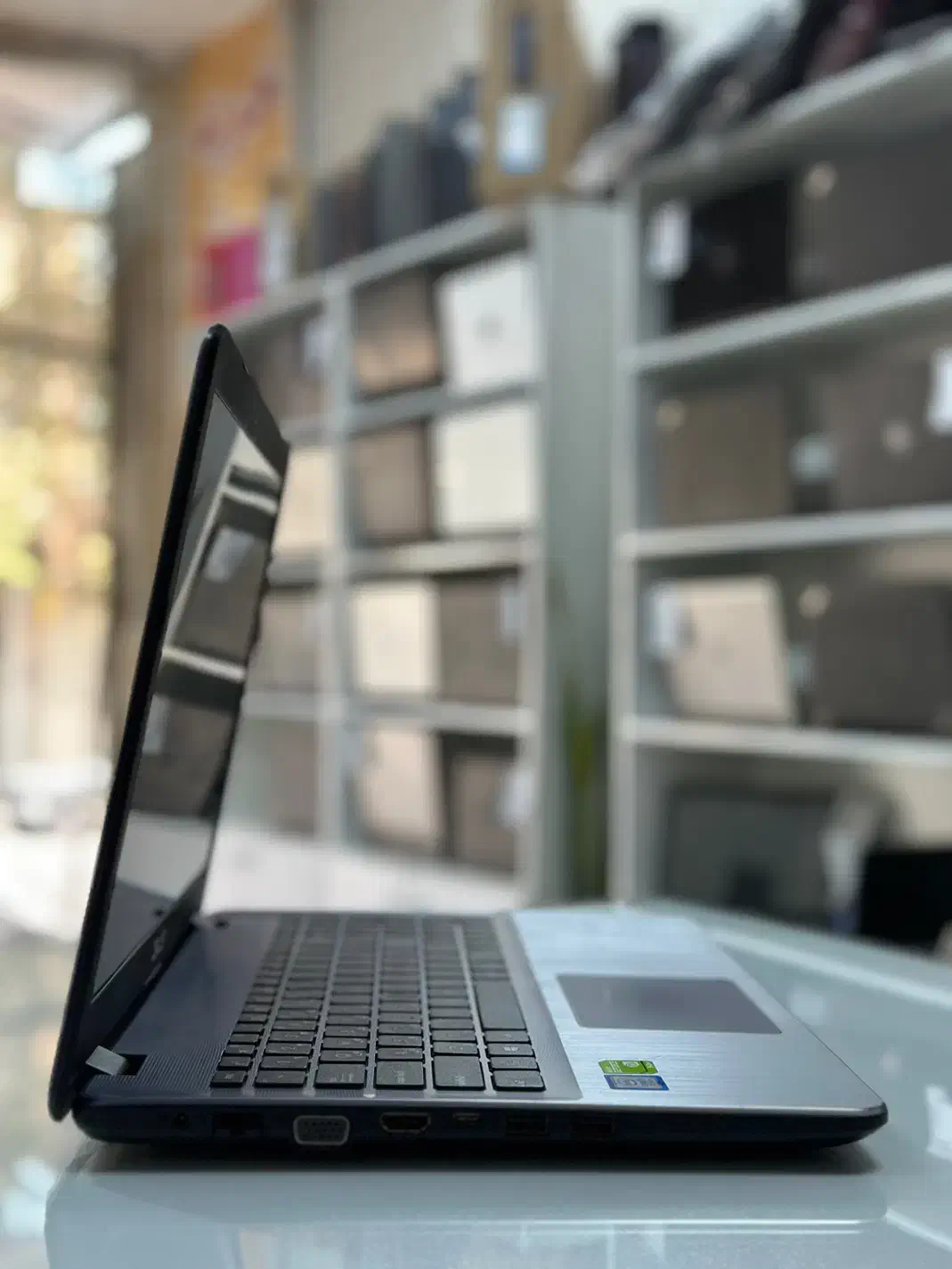 لپ تاپ ایسوس نسل ۷ گرافیکدار i7 (گارانتی کتبی)|رایانه همراه|کاشان, معلم|دیوار