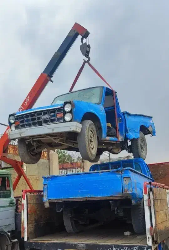 اسقاط سواری ، نیسان فرسوده کامیونت ۳۸۰۰ تناژ بالا|خودرو سواری و وانت|فردیس, فردیس|دیوار