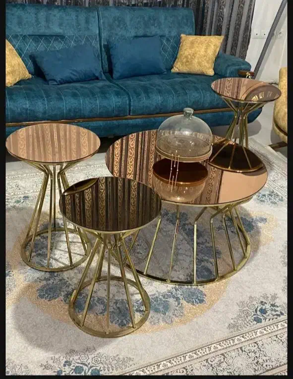 جلو مبلی طلایی وتاب فلزی|مبلمان خانگی و میز عسلی|خوی, |دیوار