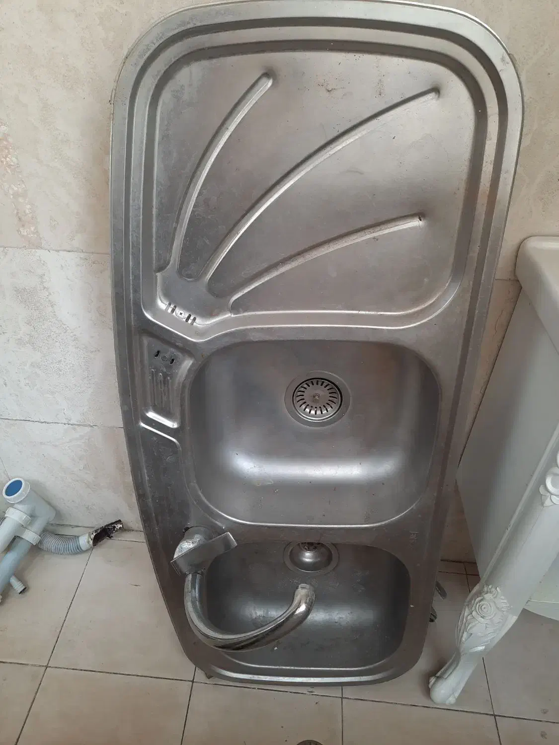 سینک ظرفشویی دو لگنه با شیر آلات|مصالح و تجهیزات ساختمان|رشت, دیلمان|دیوار