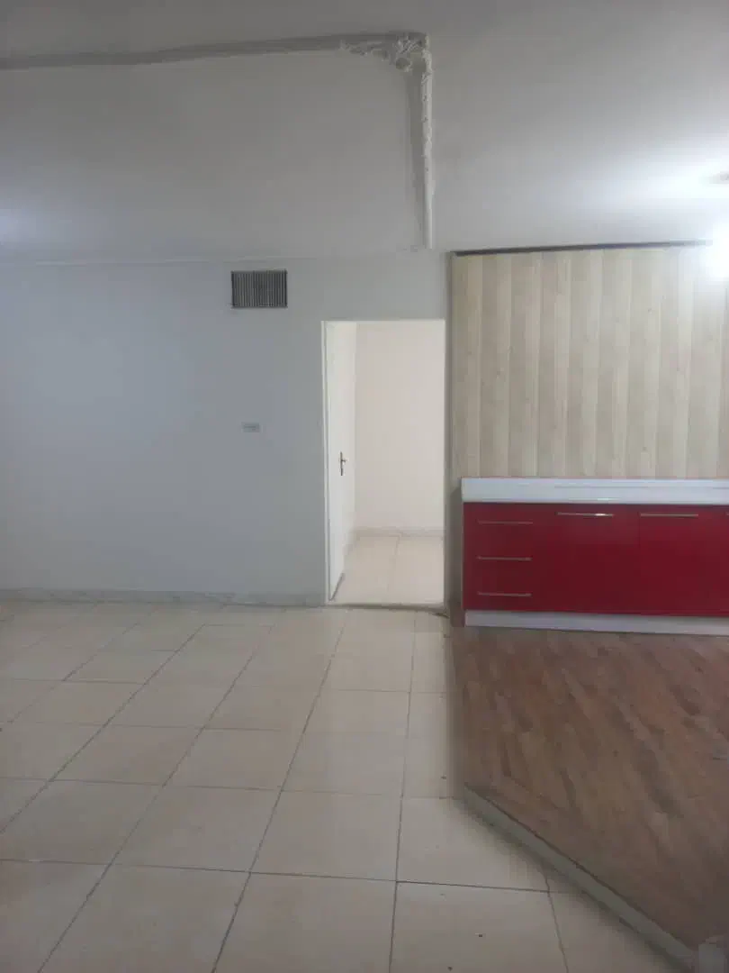 ۷۰متر ۲خواب طبقه اول مناسب اداری و مسکونی