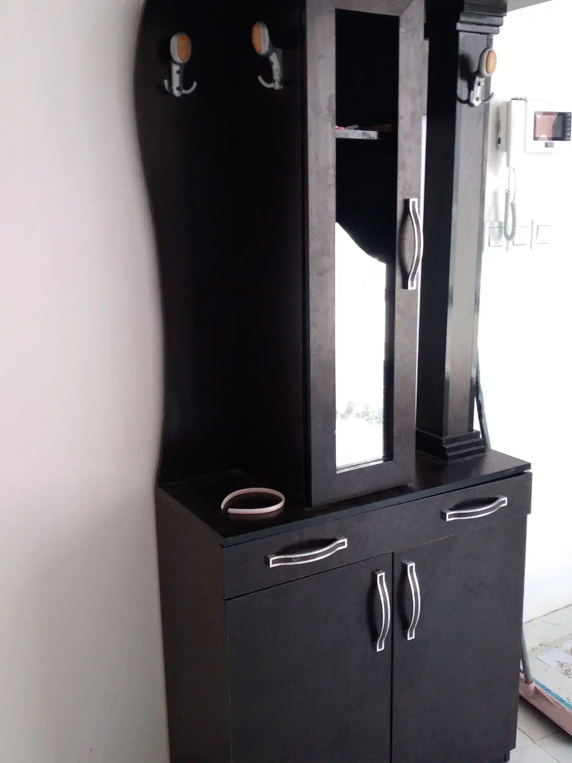 جاکفشی و میز تلویزیون|جاکفشی، کمد، دراور|اسفراین, |دیوار