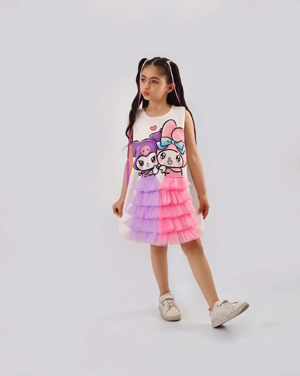 سارافون عروسکی|لباس|رشت, کوی حسینی|دیوار