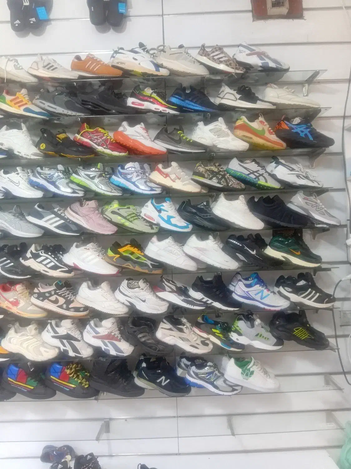 انواع کتونی ارجینال ۴۰تا۴۴|کیف، کفش، کمربند|تهران, هلال احمر|دیوار