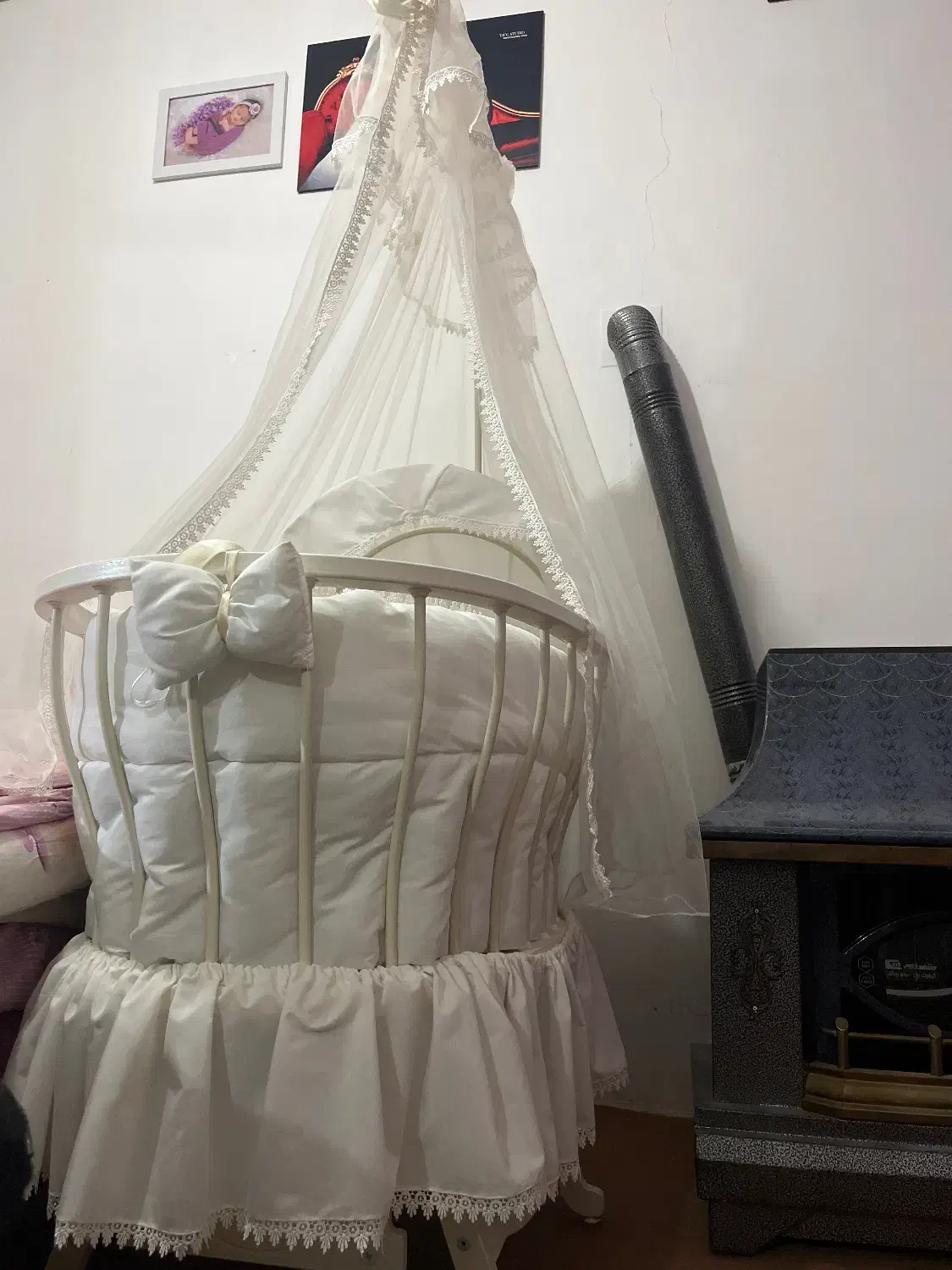 گهواره کودک|تخت و صندلی بچه|مشهد, کارگران|دیوار