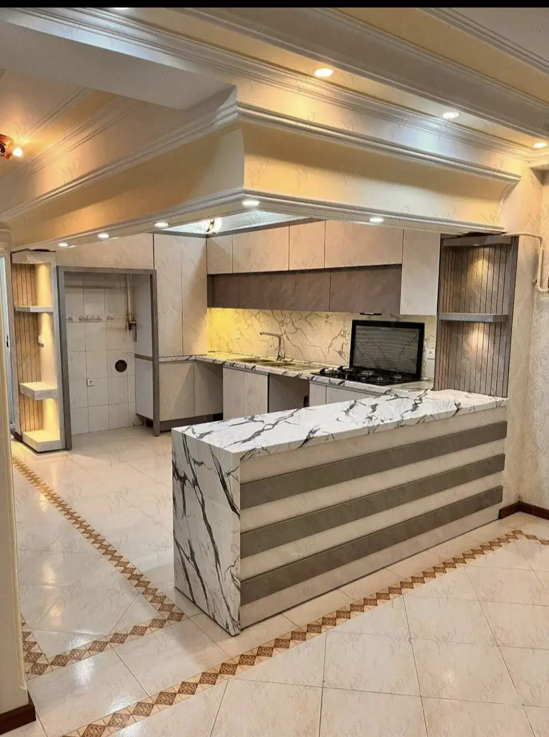 نصاب ،سازنده کابینت کمددیواری دکوراسیون داخلی|خدمات پیشه و مهارت|سهند, |دیوار