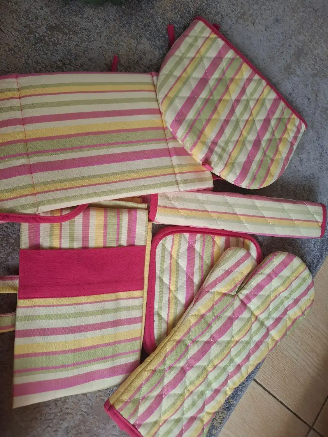 سرویس آشپزخونه|سفره، حوله، دستمال آشپزخانه|تهران, بریانک|دیوار