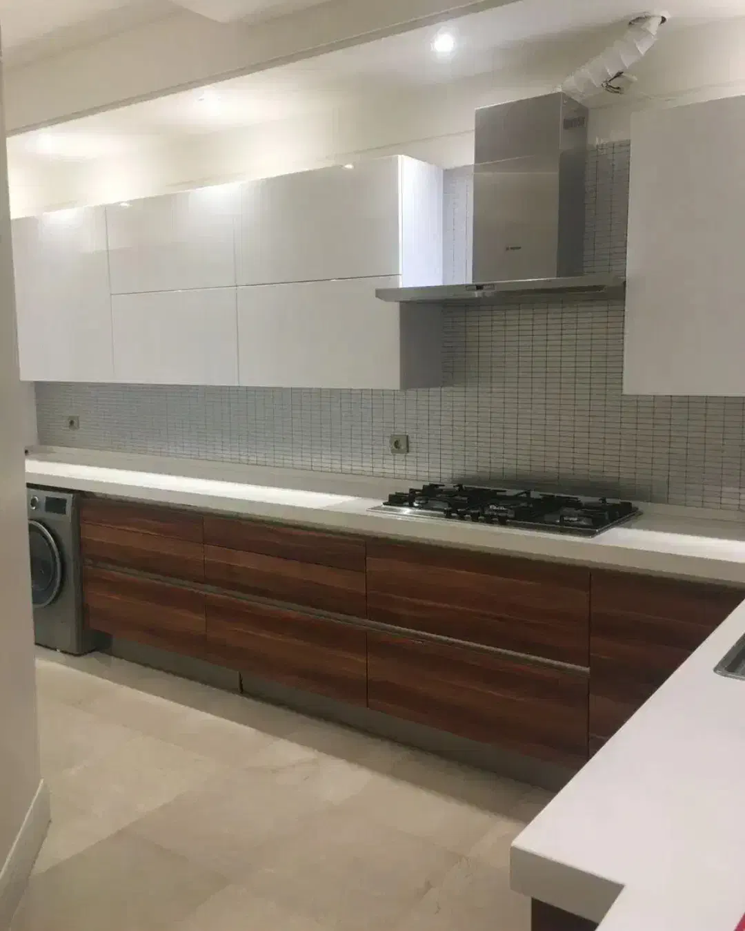 فرمانیه متقیان ۱۴۰ متر ۲ خوابه ۸ ساله واقعی