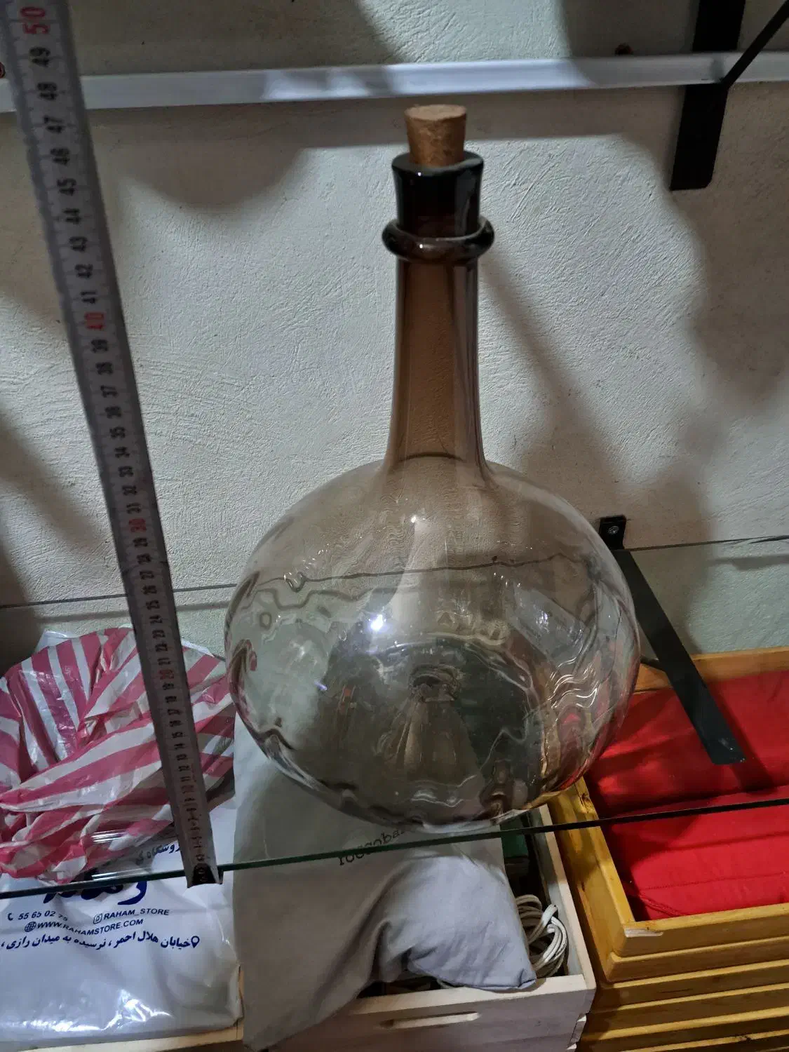 تنگ شیشه ای با حجم حدود ۱۰ لیتر|صنایع دستی و سایر لوازم تزئینی|تهران, ورزشگاه آزادی|دیوار