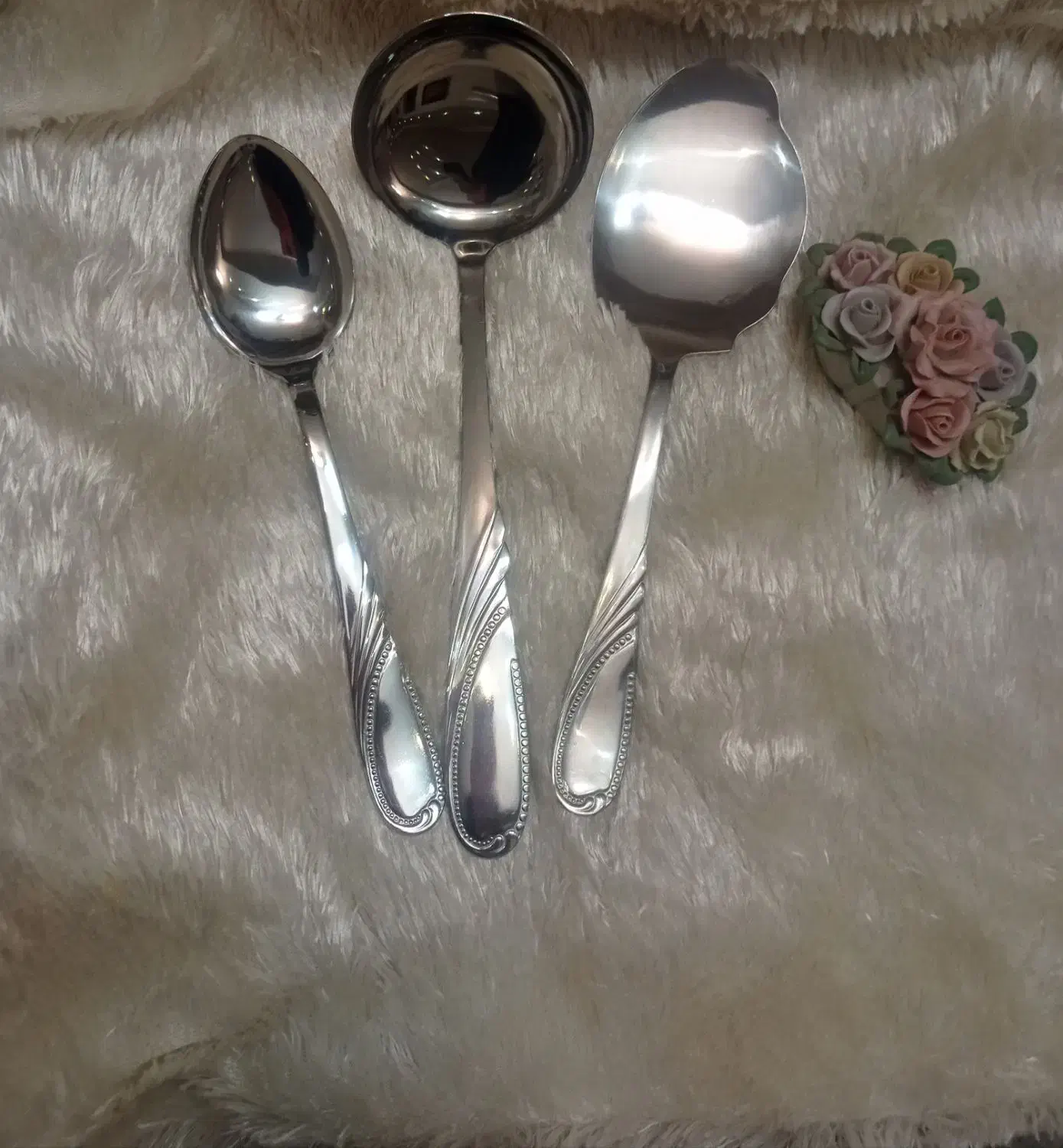 کفگیر ضخیم ژاپنی نو و قاشق شربت و کارد میوه ژاپن|ظروف سرو و پذیرایی|قم, بکایی|دیوار