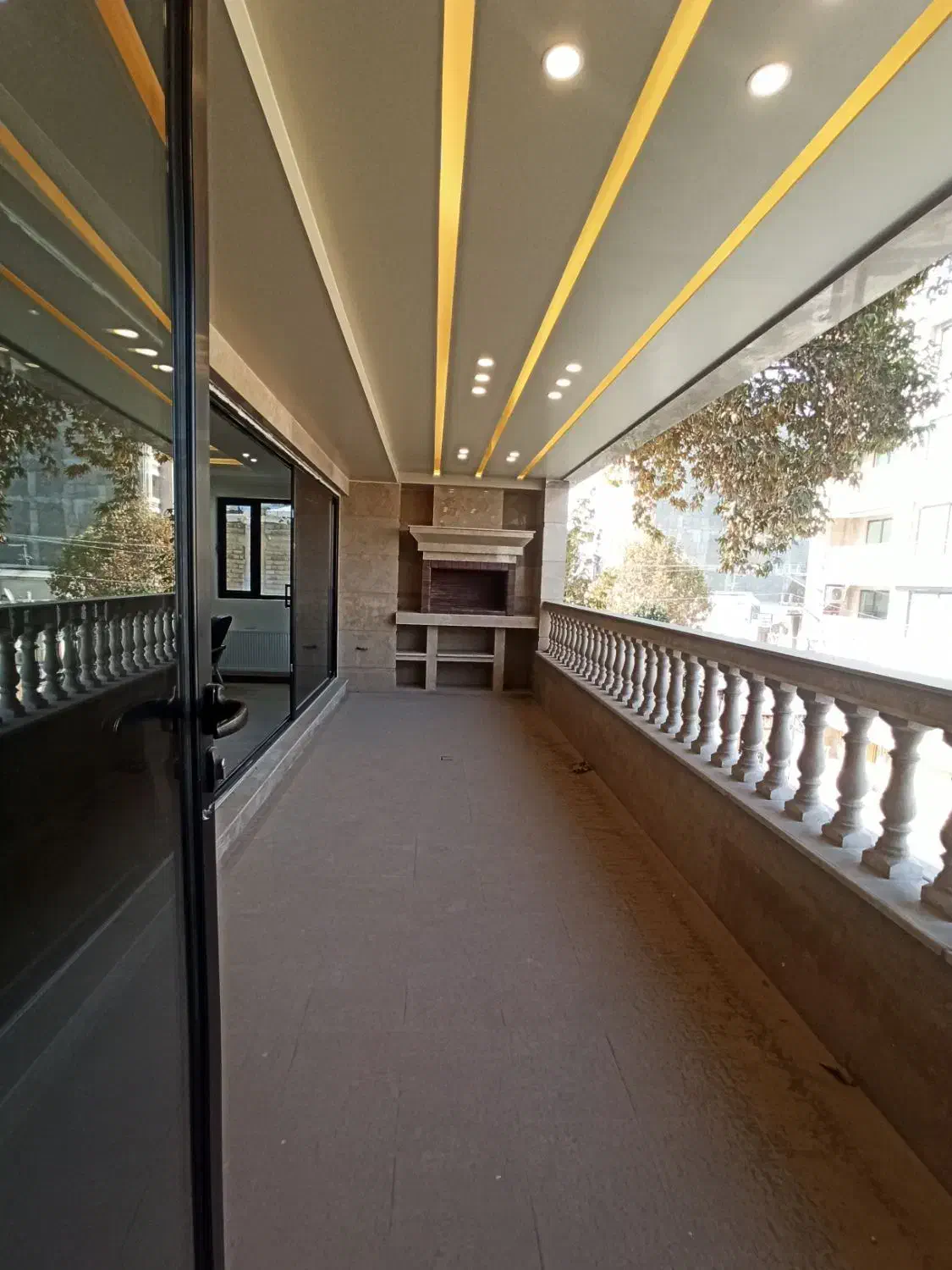 پیش فروش واحد پل قویون بر جاده بند ۲۱۰متر|پیش‌فروش املاک|ارومیه, |دیوار