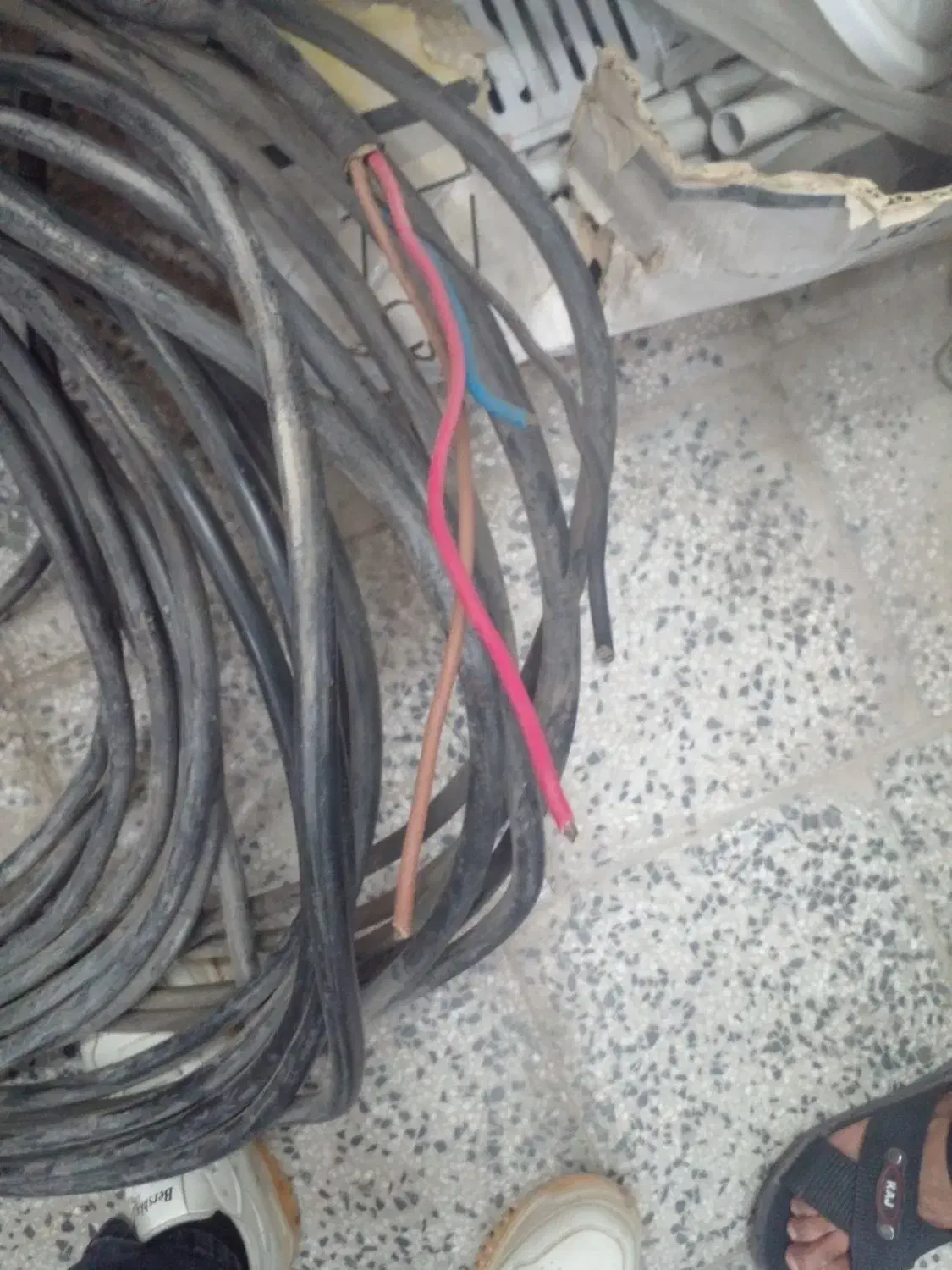 سیم کابل 4در6 مفتول|مصالح و تجهیزات ساختمان|میناب, |دیوار