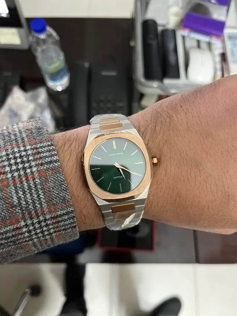 ساعت لوندویل آکبند|ساعت|اصفهان, آفاران|دیوار