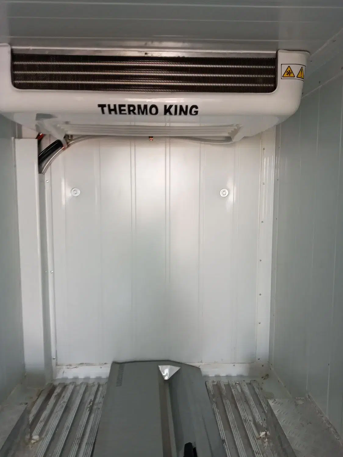 سردخانه|ماشین‌آلات صنعتی|کیش, |دیوار