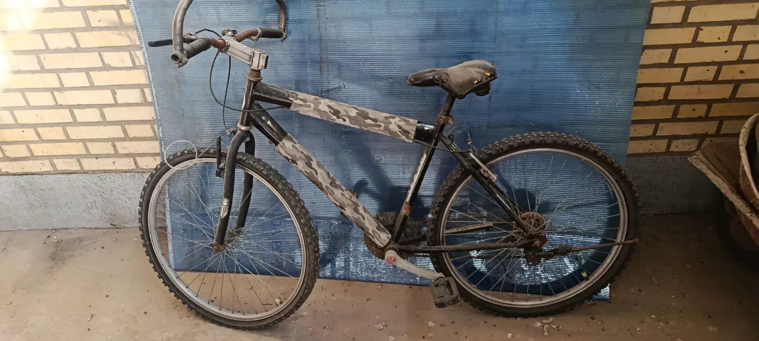 دوچرخه سالم|دوچرخه، اسکیت، اسکوتر|پرند, فاز ۶|دیوار