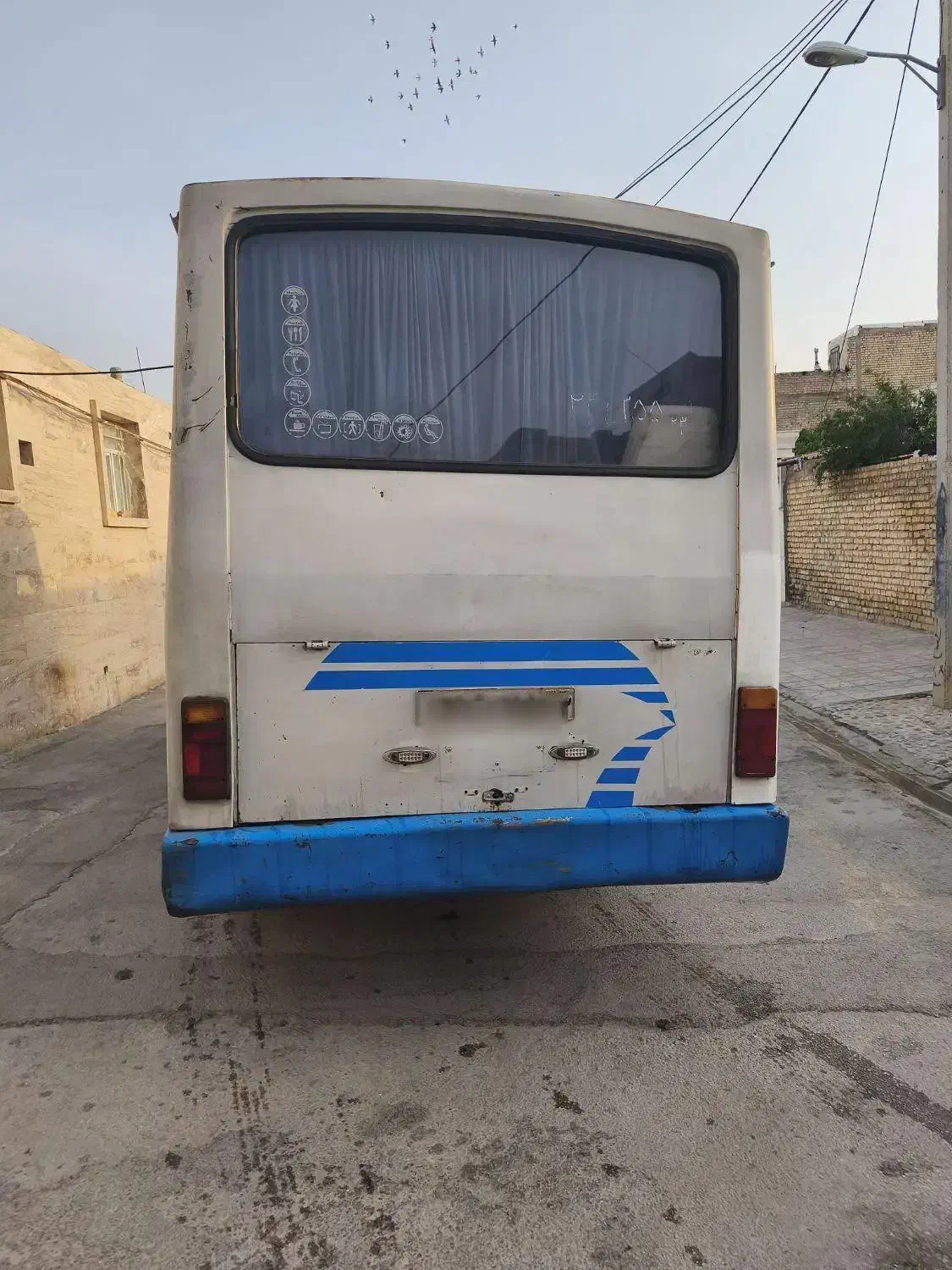 مینی بوس اویکو 77 با سرویس|خودرو سنگین|شیراز, قلعه نو|دیوار