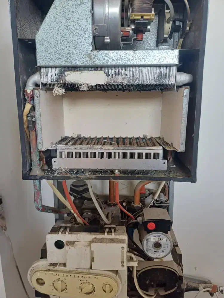 تعمیرات نصاب پکیج آبگرم کن بخاری پمپ اب و شیر الات|خدمات پیشه و مهارت|چالوس, |دیوار