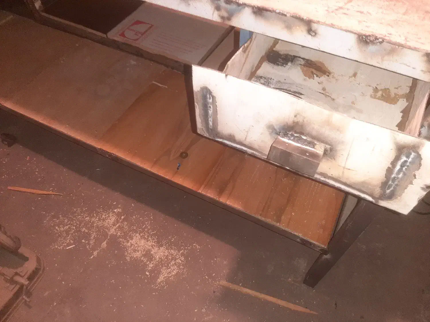 دوعدد میزکار اهنی|فروشگاه و مغازه|کرمانشاه, |دیوار