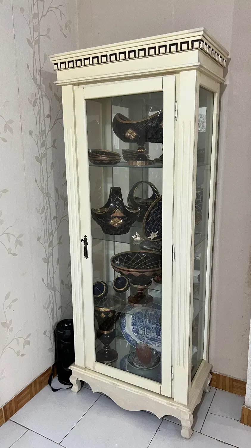 ویترین|بوفه، ویترین، کنسول|رشت, گلسار|دیوار