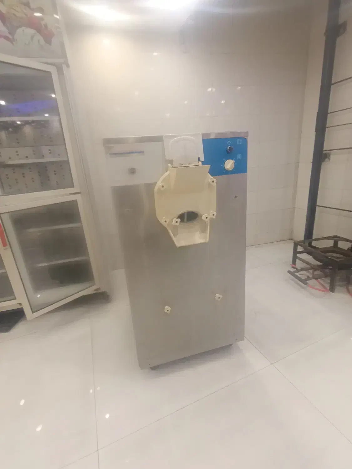 دستگاه بستنی ساز|کافیشاپ و رستوران|آق قلا, |دیوار