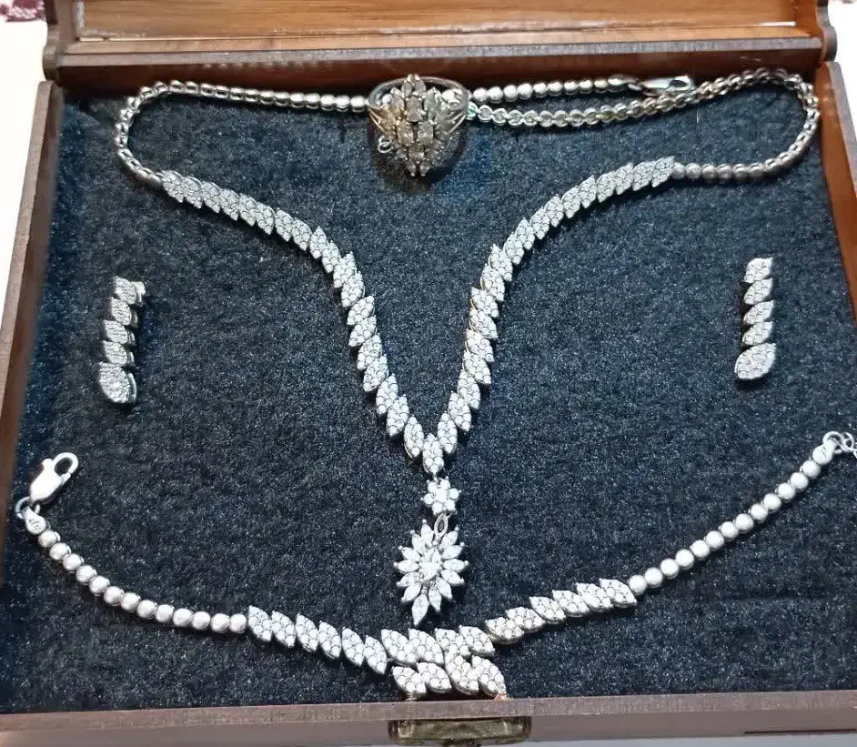 سرویس نقره قدیمی|جواهرات|شاهرود, |دیوار