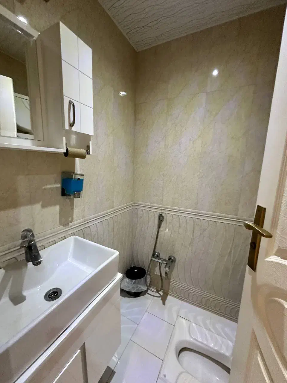 ۴۸ متر . سرمایه گذاری . فول امکانات . رو به کوچه|فروش آپارتمان|تهران, سازمان برنامه شمالی|دیوار