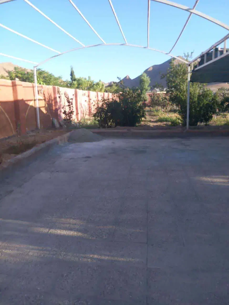 2500 متر باغ در جاده زندان - مبارکه|فروش خانه و ویلا|ابریشم, |دیوار