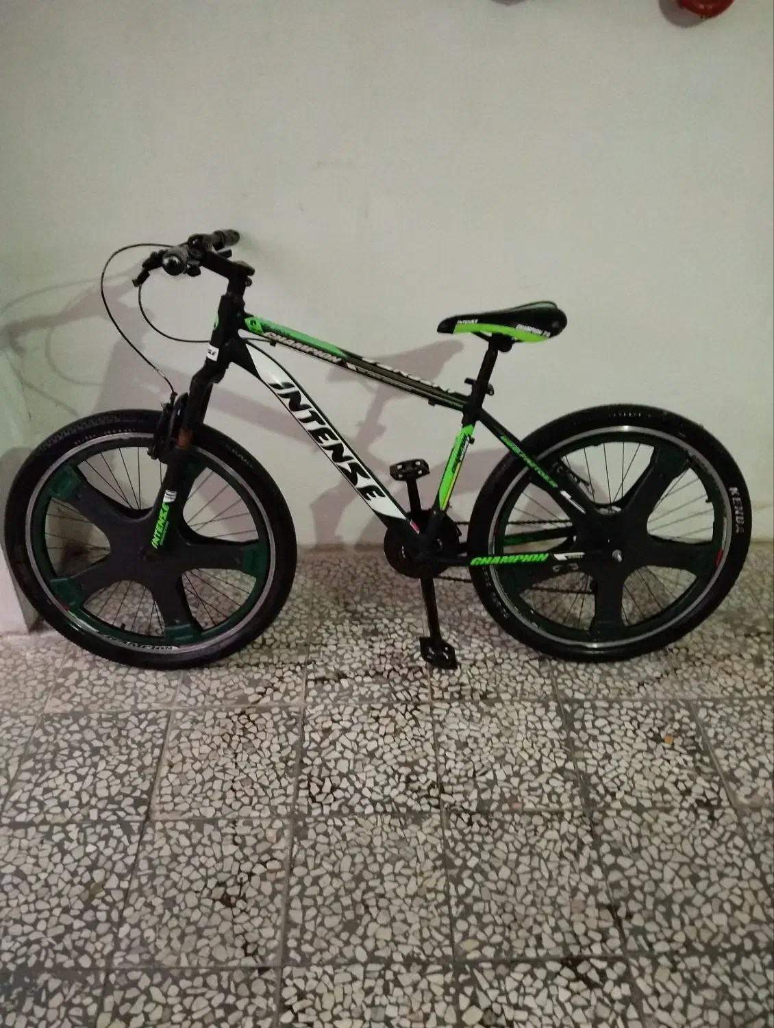 دوچرخه ۲۶|دوچرخه، اسکیت، اسکوتر|بندر انزلی, کارآموزی|دیوار