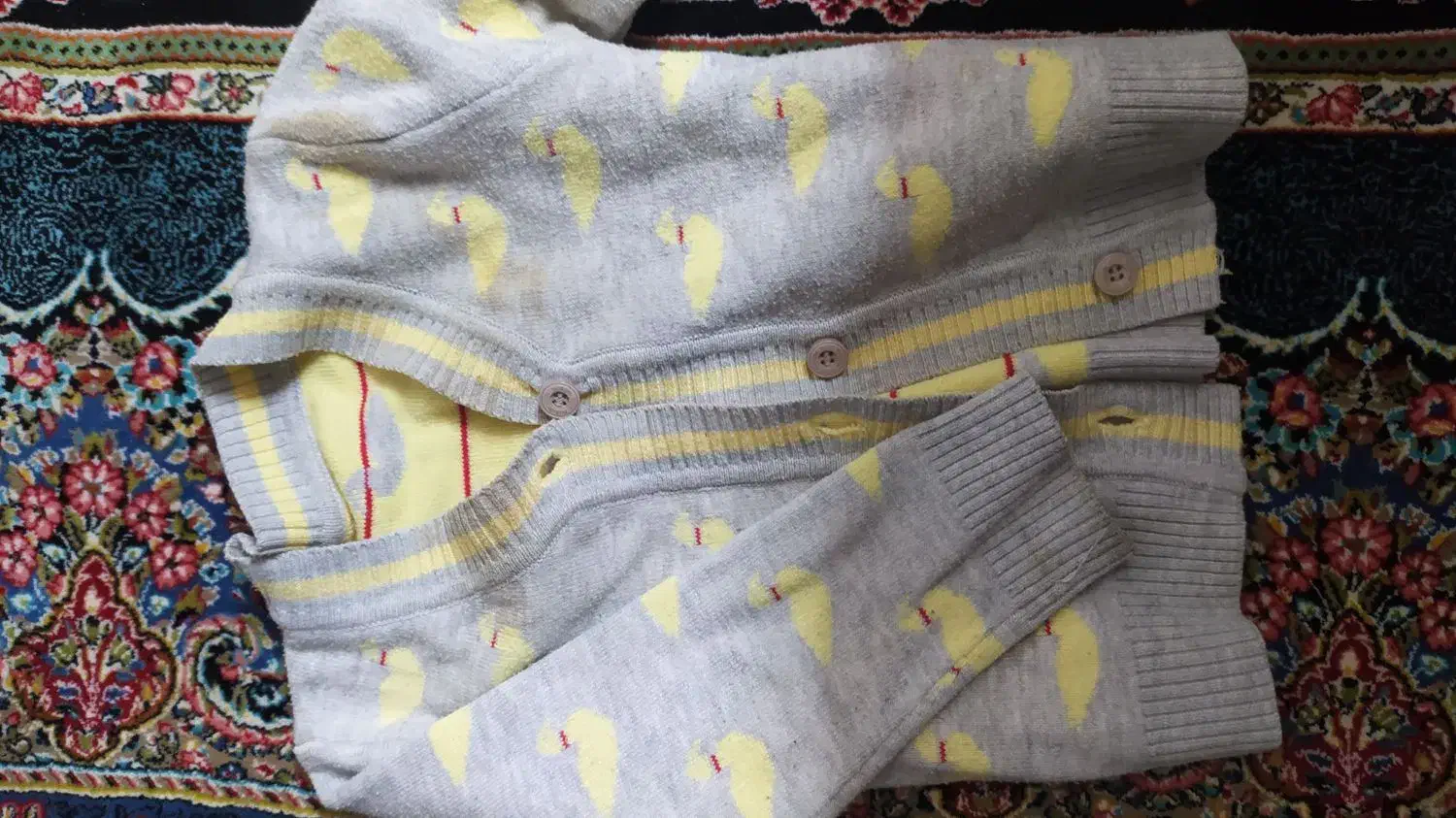 لباس دخترونه و پسرونه یک سال رایگان|کفش و لباس بچه|شوشتر, |دیوار