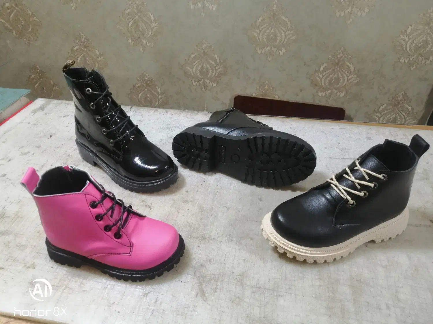 چکمه نیم ساق بچگانه کرومی ولبوبو وساده|کفش و لباس بچه|مشهد, شهرک مهر آباد|دیوار