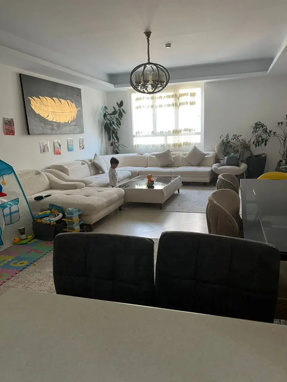 واحد ۱۰۰ متری /۲ خواب برج باغ  ازگل