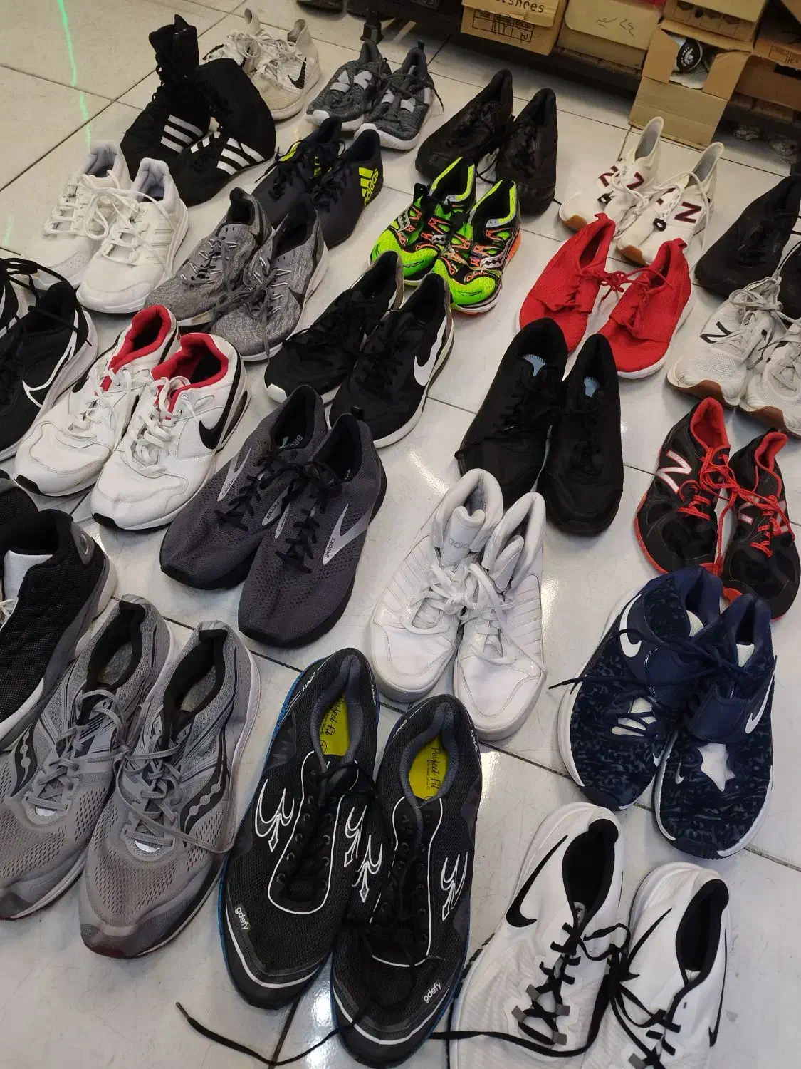 کتونی اورجینال استوک|کیف، کفش، کمربند|تهران, خواجه نظام الملک|دیوار