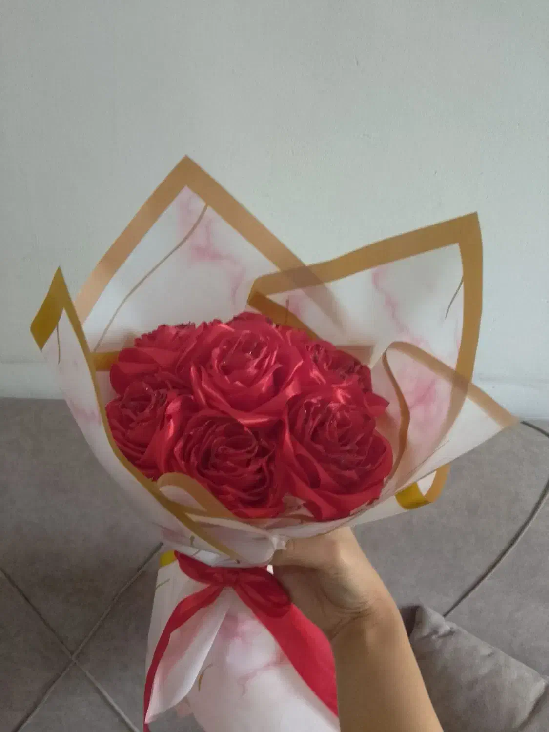 گل روبانی|گل مصنوعی|محمدشهر, کوی بهار|دیوار