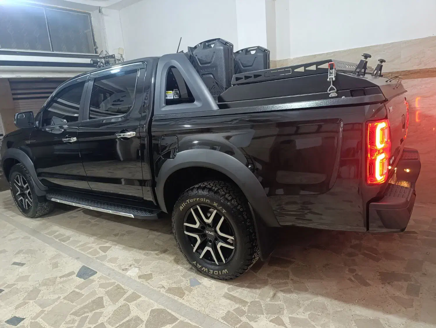 کی ام سی تی هشت بدون خط و خش با سوپر لید|خودرو سواری و وانت|رشت, پیرکلاچای|دیوار