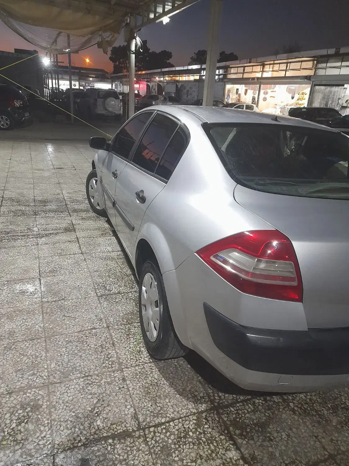 مگان ۱۶۰۰|خودرو سواری و وانت|تهران, جی|دیوار