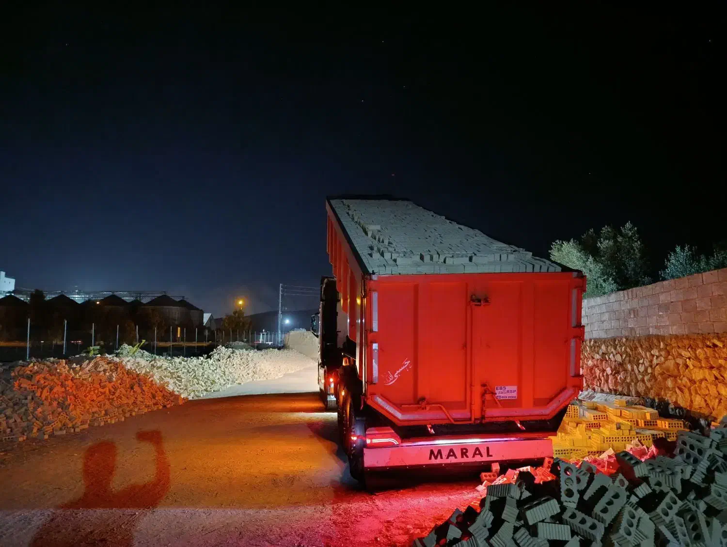 اصفهان آجر|مصالح و تجهیزات ساختمان|داراب, |دیوار