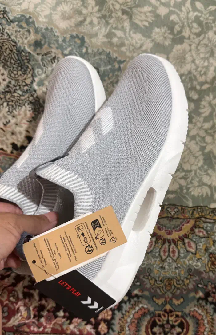 کفش Hummel سایز ۳۸ نو و تگ‌دار|کیف، کفش، کمربند|قائم‌شهر, |دیوار