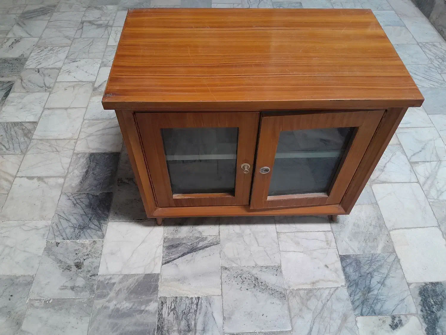 کمد|جاکفشی، کمد، دراور|یزد, |دیوار