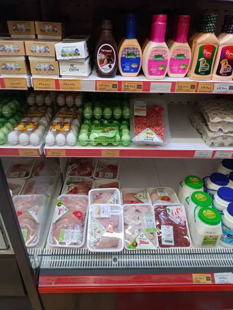 همکاراقا برای  افق کوروش|استخدام خدمات فروشگاه و رستوران|گنبد کاووس, |دیوار