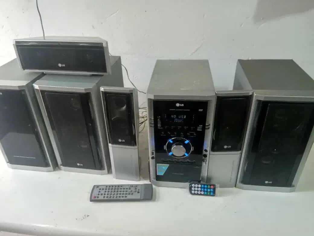 ضبط وباند ال جی 6هزار فلش بلوتوث خور|سیستم صوتی خانگی|بهارستان, |دیوار