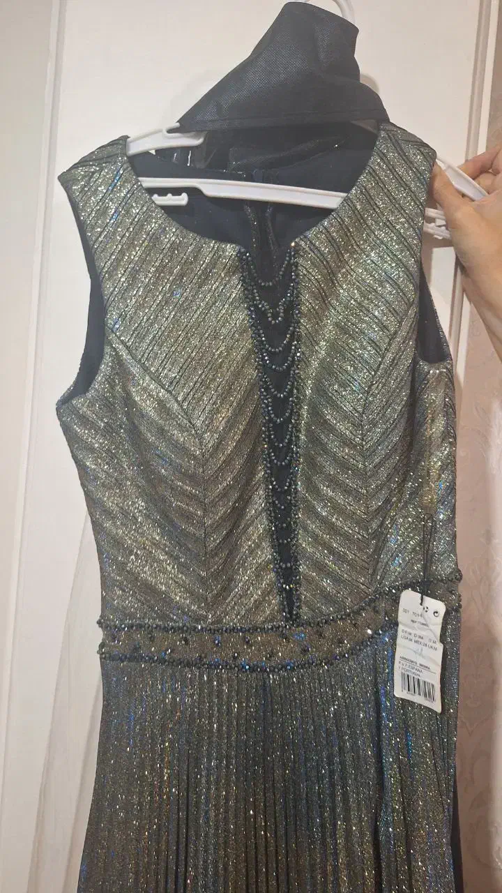 لباس مجلسی|لباس|پاکدشت, پاکدشت (مامازند)|دیوار