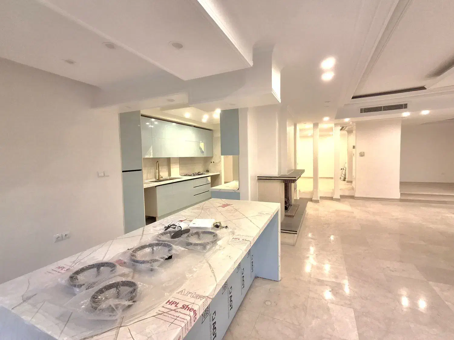 230متر 4خواب 2تراس 2پارکینگ|اجارهٔ آپارتمان|تهران, الهیه|دیوار