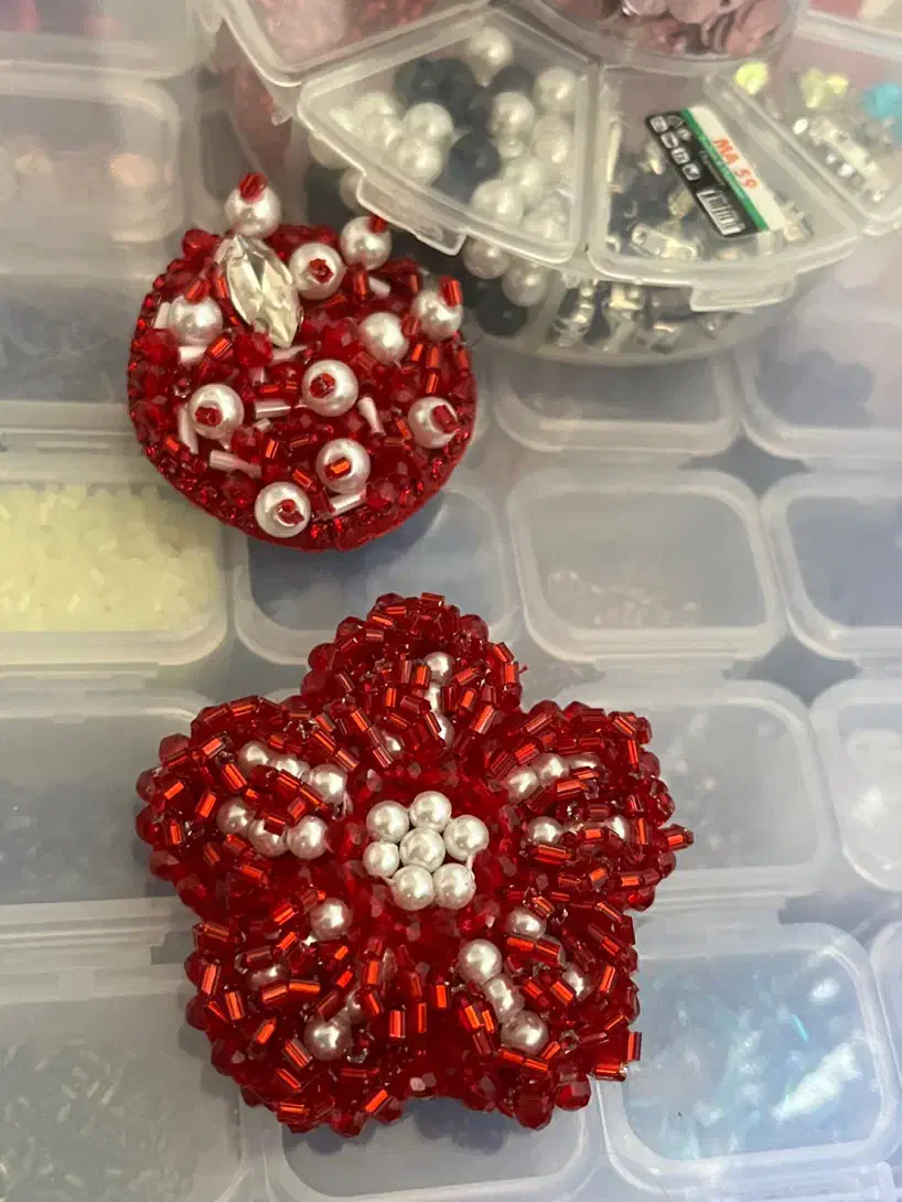 سفارش گل سینه پذیرفته میشود|زیورآلات و اکسسوری|آمل, |دیوار