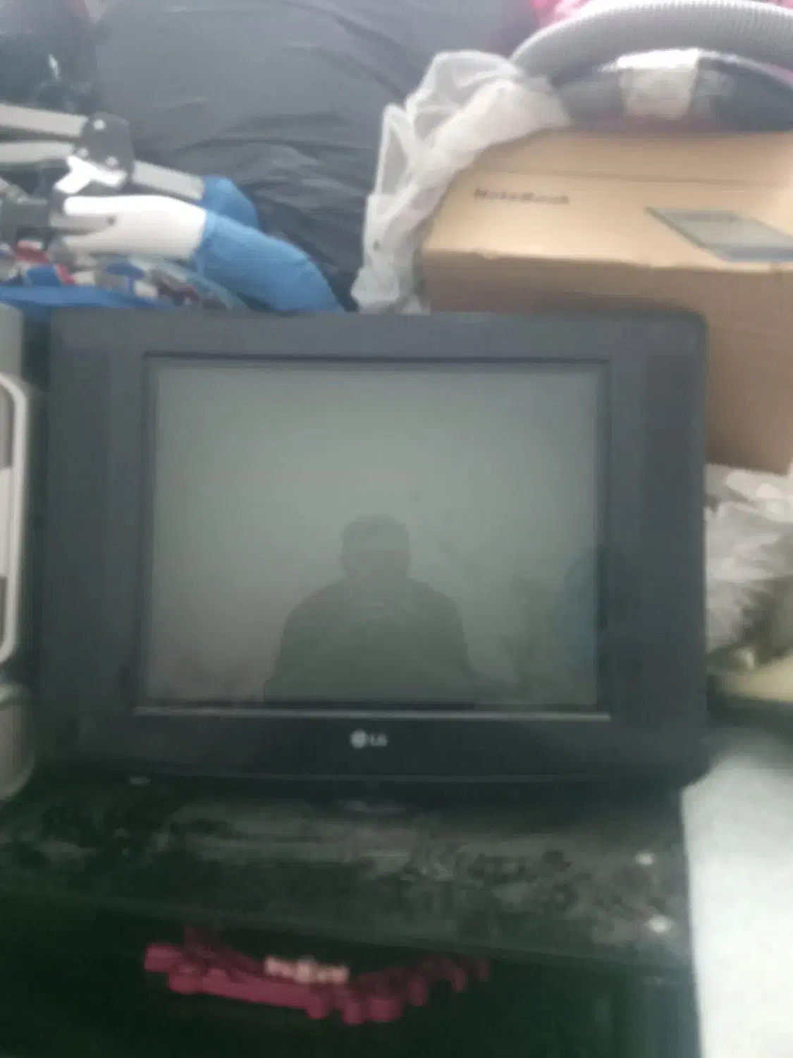 تلویزیون ۲۱ اینچ|تلویزیون و پروژکتور|قم, پردیسان|دیوار