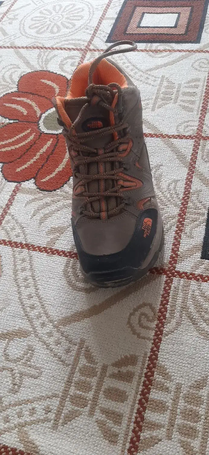 کفش کوهنوردی و پیاده رویی کورتکس .|کیف، کفش، کمربند|سنندج, |دیوار