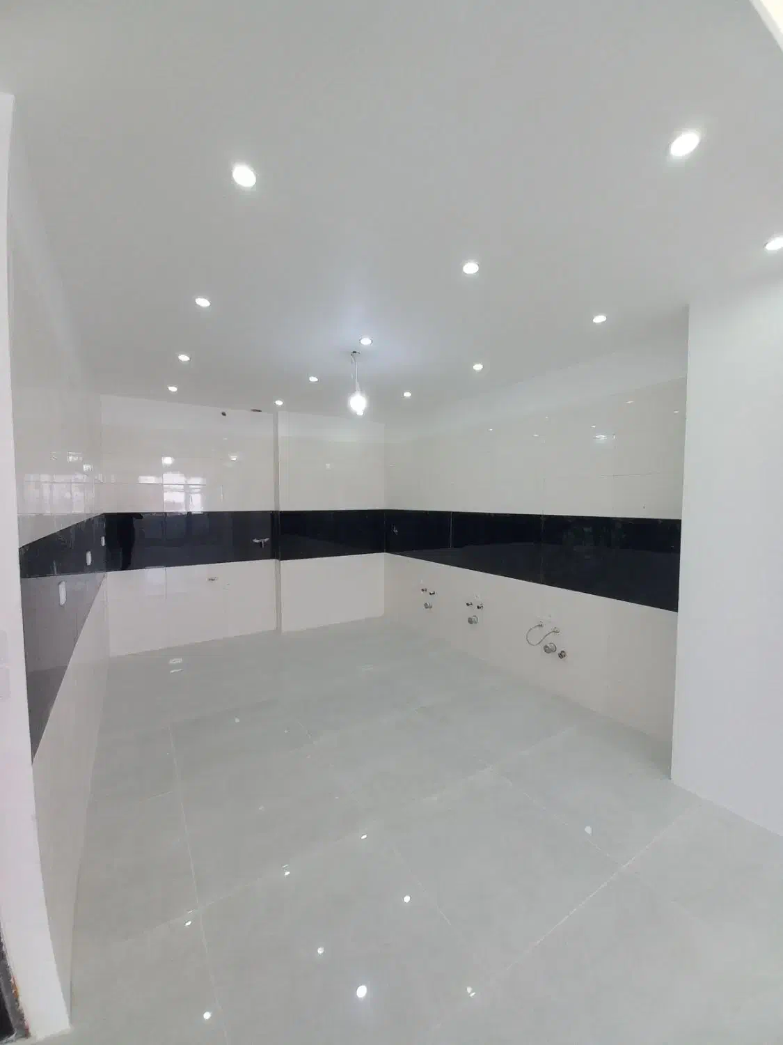 اپارتمان 140متری سه خوابه همت گلشن|فروش آپارتمان|قم, شهرک فاطمیه|دیوار