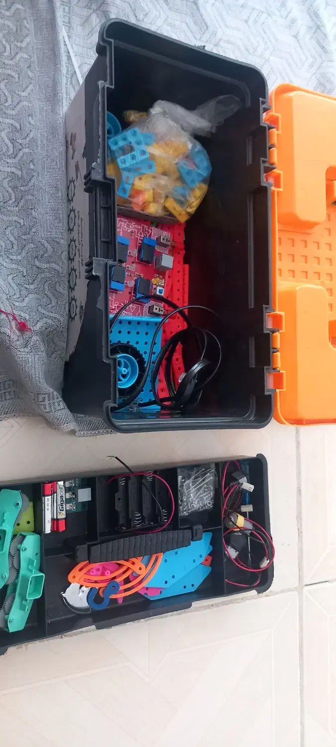 جعبه کامل رباتیک|اسباببازی|نقده, |دیوار